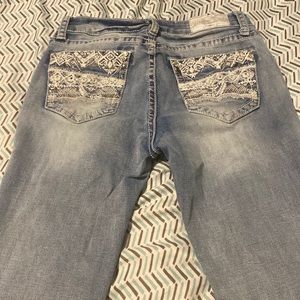 GRACE IN LA JEANS. NEW. Size 28. Straight leg.